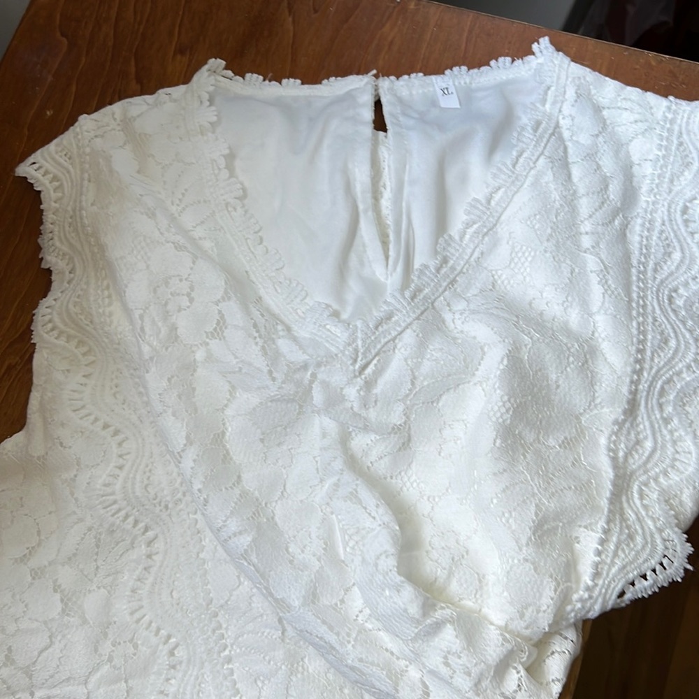 Lace tank top